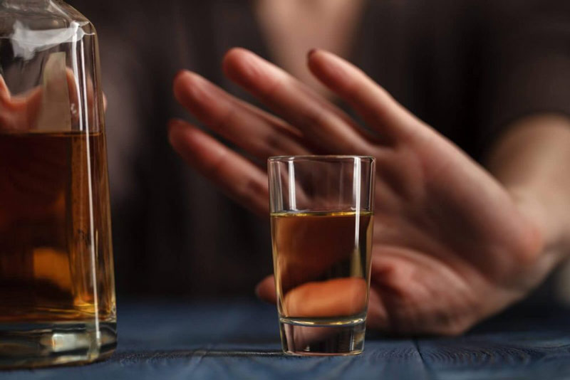 مصرف الکل، احتمال ابتلا به دیابت نوع و بیماری قلبی را افزایش می‌دهد