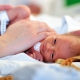 بررسی علائم سنگ کلیه در نوزادان و راهکارهای درمانی آن